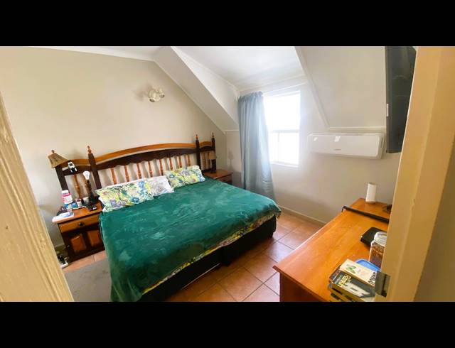 2 BEDROOM HOUSE TO LET IN WEST ACRES